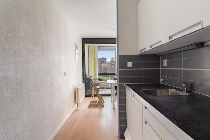 Foto 24 van Rochussenstraat 235-C