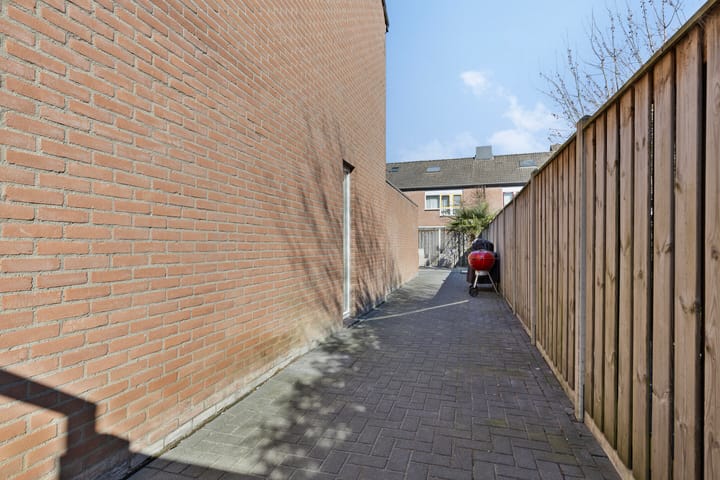 Foto 34 van De Meerkoet 17