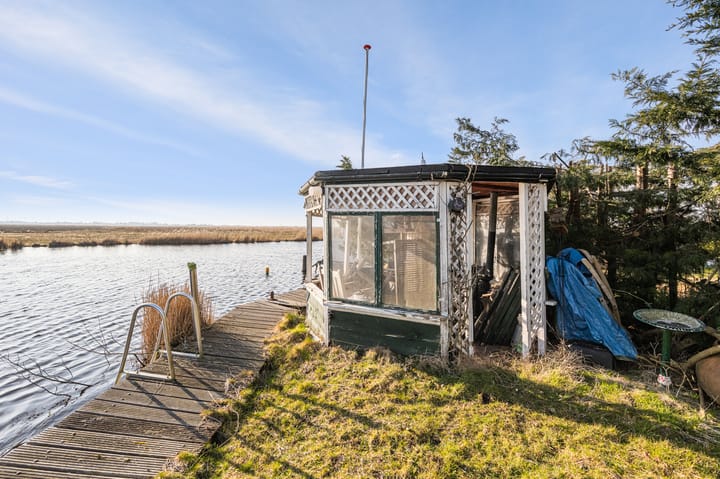 Photo 12 of Kanaaldijk 12