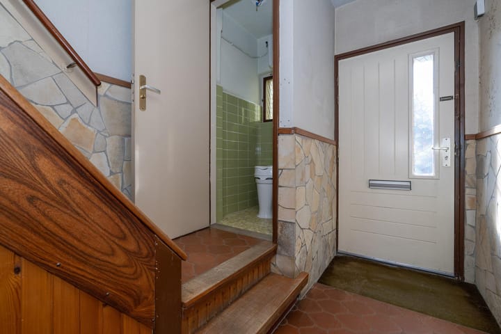 Foto 9 van Van Riebeeckweg 1