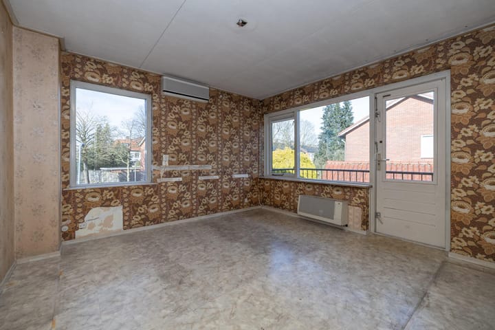 Foto 12 van Van Riebeeckweg 1