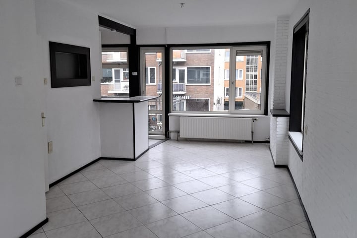 Foto 2 van Amelandsestraat 38-B
