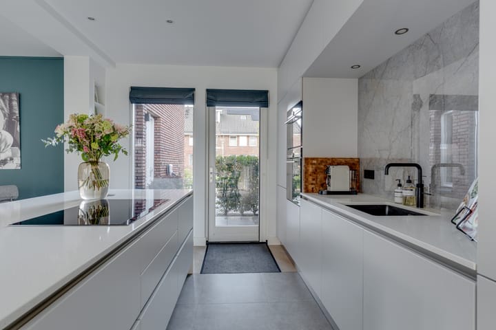 Foto 19 van Beeldentuinlaan 95