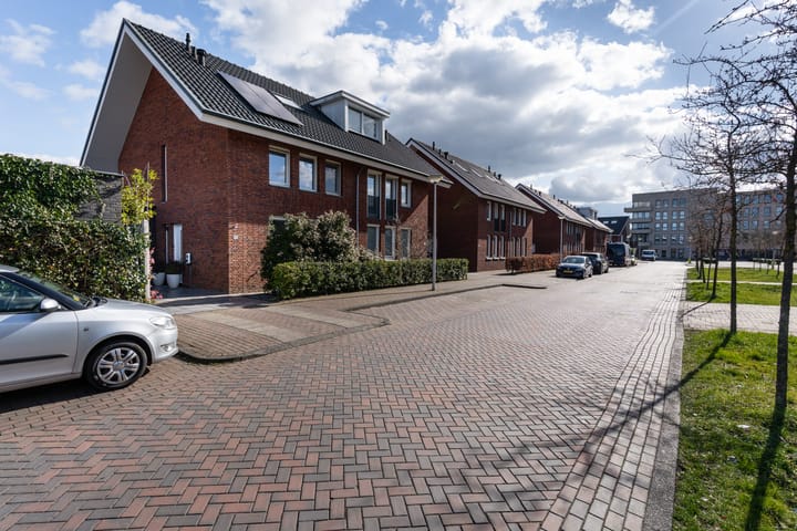 Foto 44 van Beeldentuinlaan 95