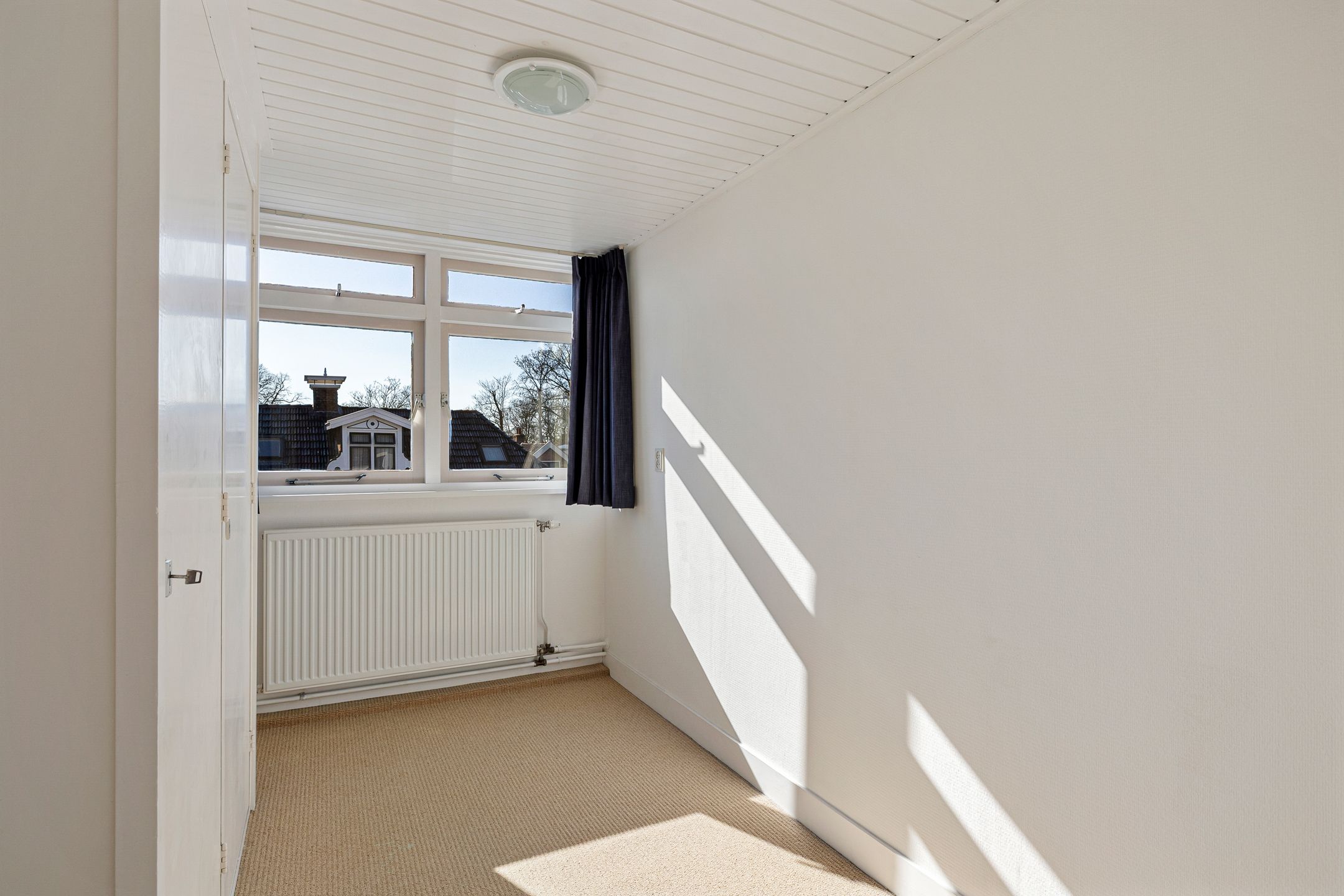 Photo 24 of Leeuwarderweg 28