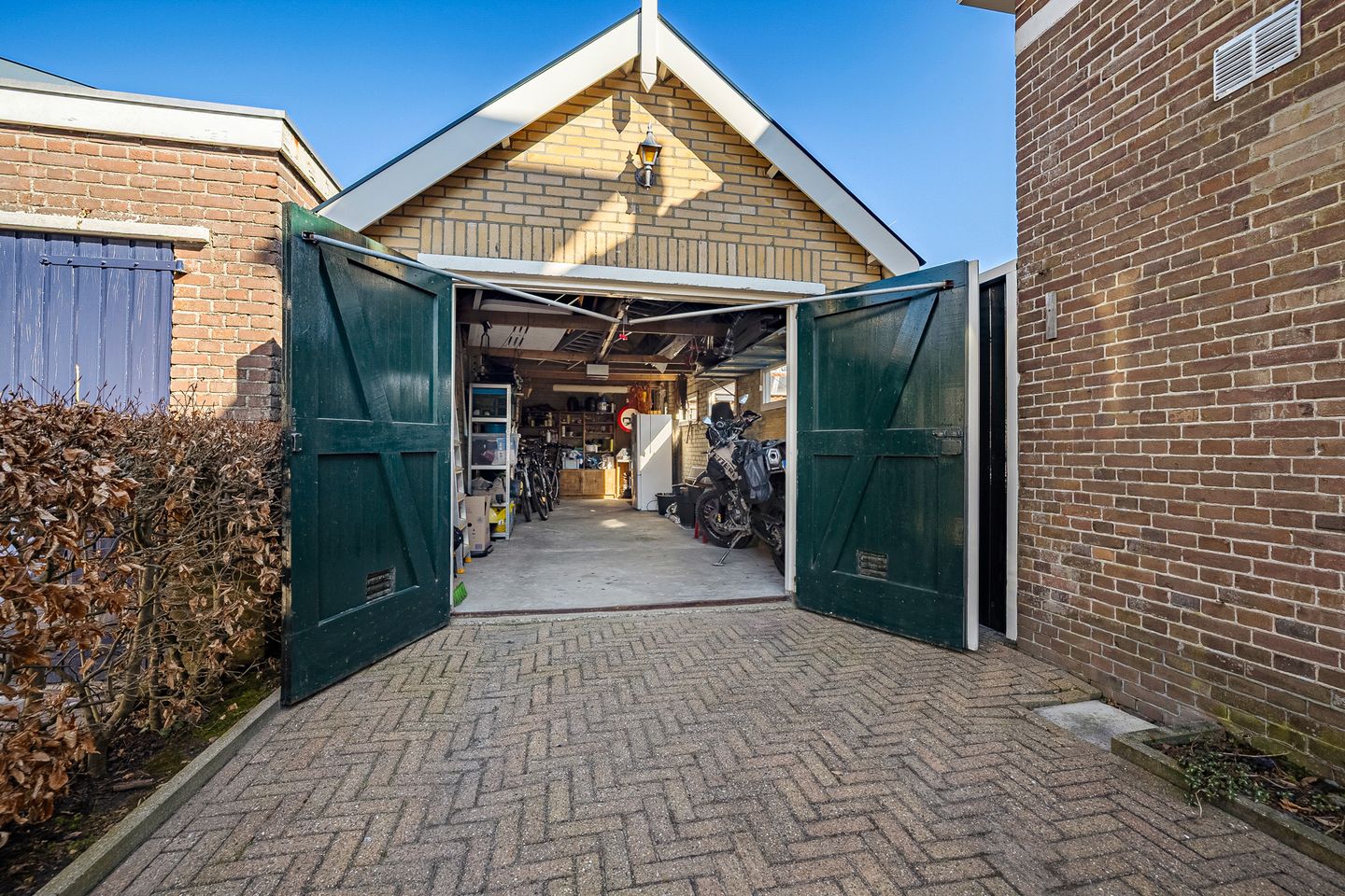 Photo 35 of Leeuwarderweg 28