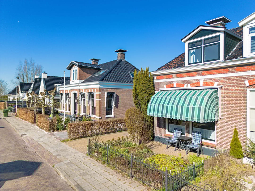 Photo 41 of Leeuwarderweg 28