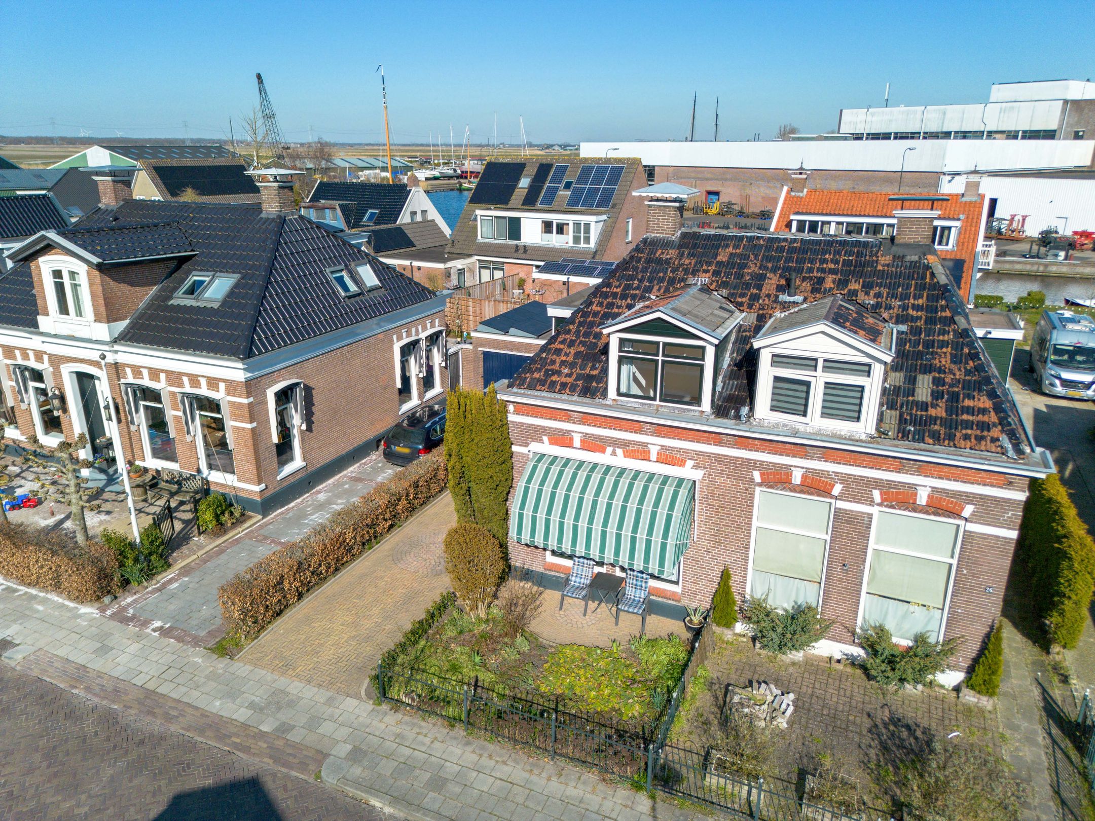 Photo 42 of Leeuwarderweg 28