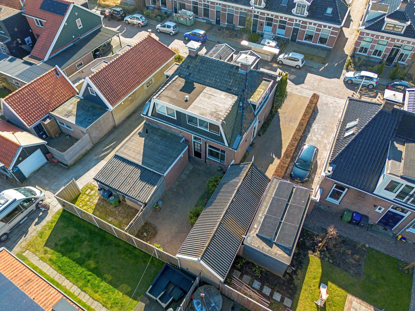 Photo 44 of Leeuwarderweg 28