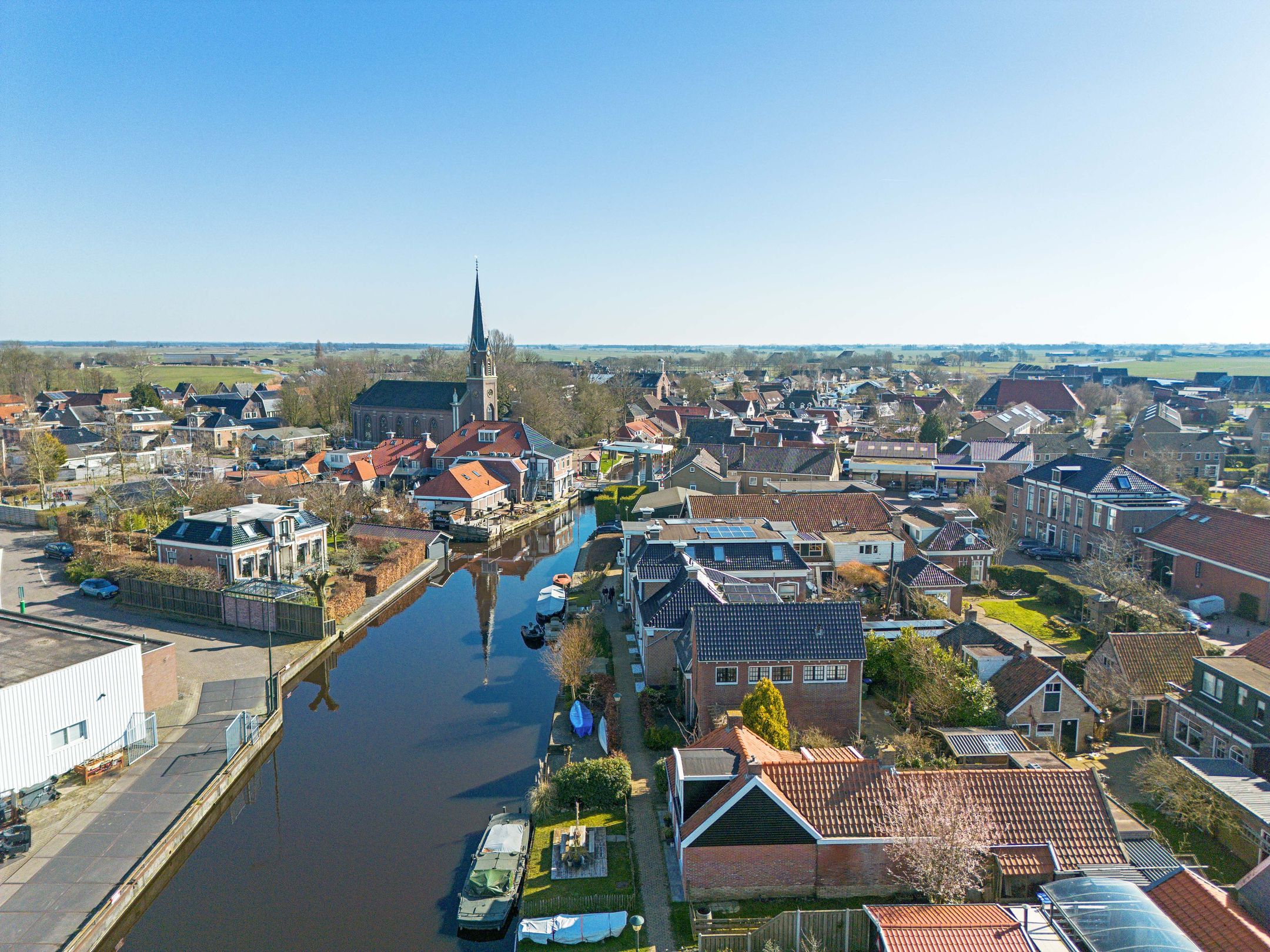 Photo 45 of Leeuwarderweg 28