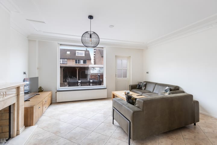 Foto 12 van Holwardastraat 11