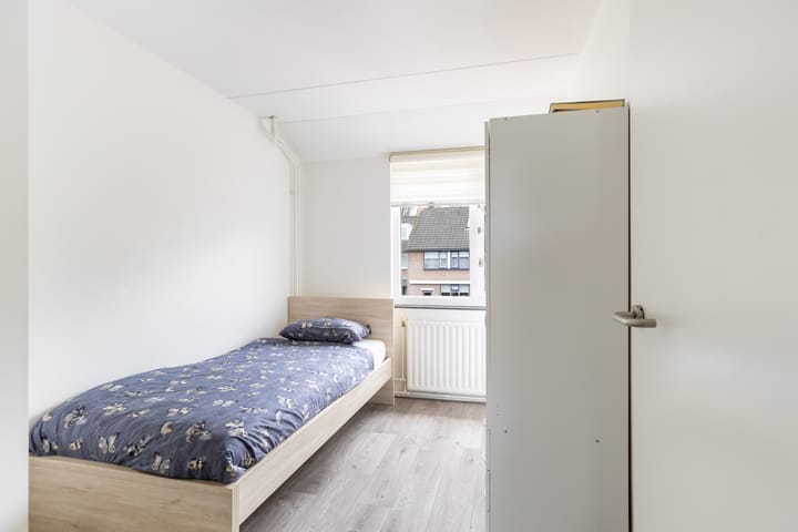 Foto 28 van Holwardastraat 11