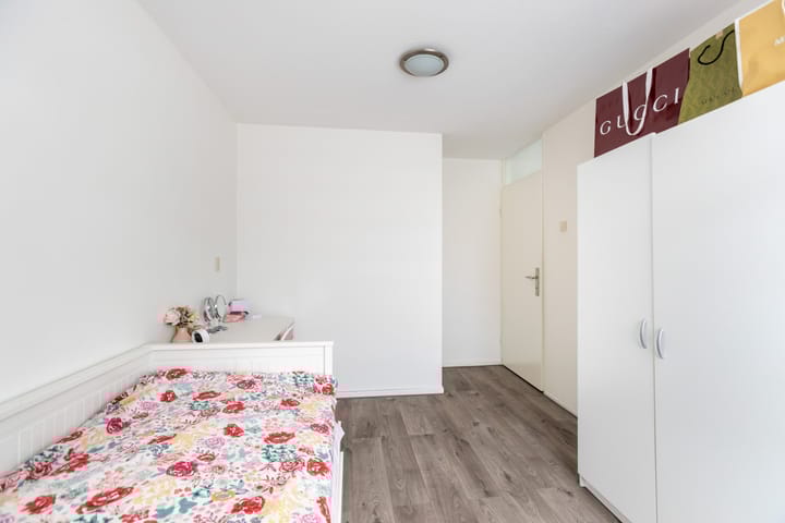 Foto 32 van Holwardastraat 11