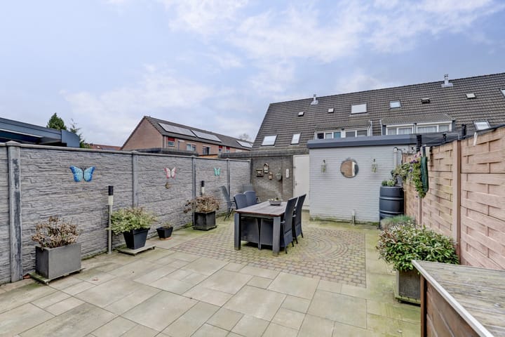 Foto 33 van Elisabeth Kuyperstraat 63