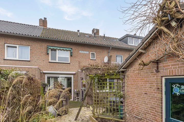 Foto 36 van Vondelstraat 5