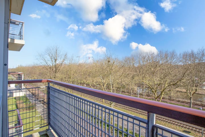 Foto 21 van Livingstonelaan 808