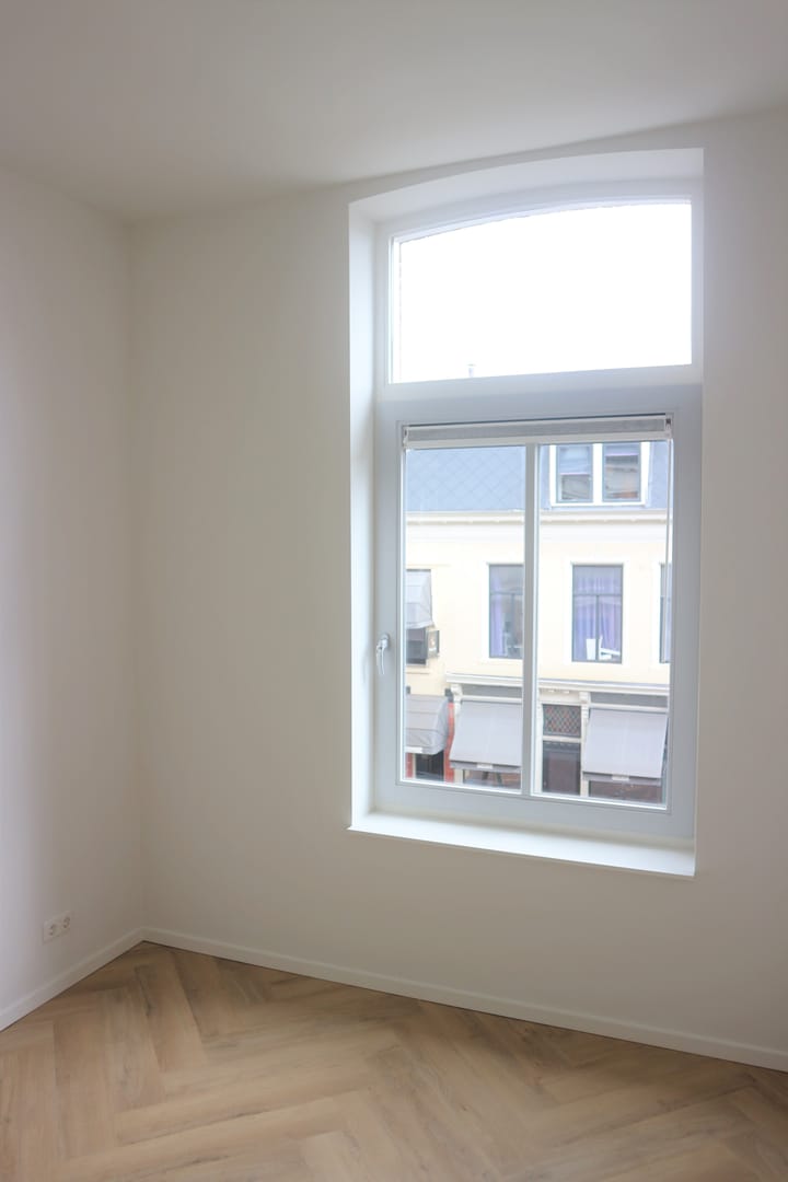 Foto 10 van Ginnekenweg 12-B