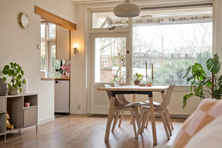 Photo 19 of Rosendaalsestraat 418