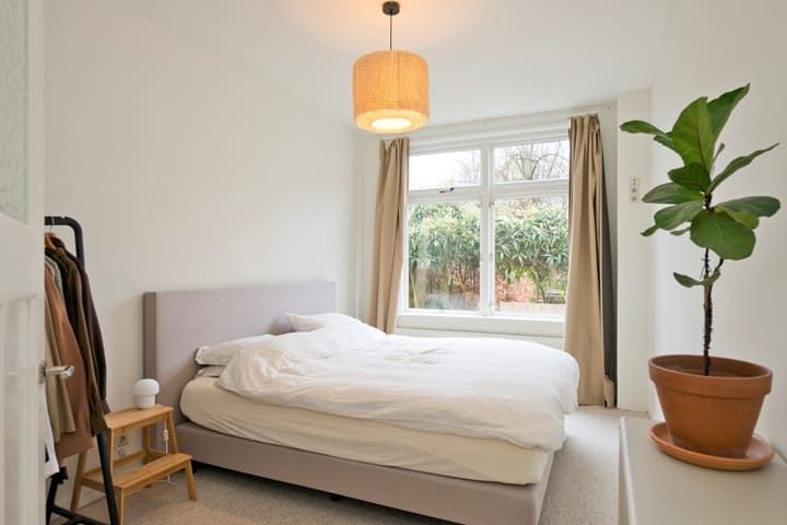 Photo 31 of Rosendaalsestraat 418