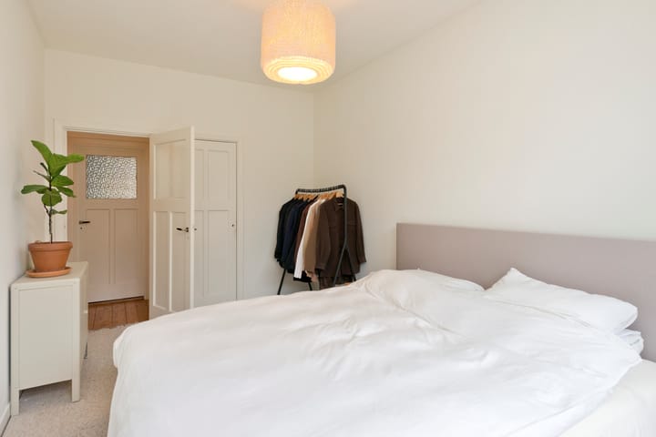 Photo 32 of Rosendaalsestraat 418