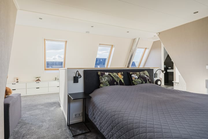 Foto 5 van Nienke van Hichtumweg 36