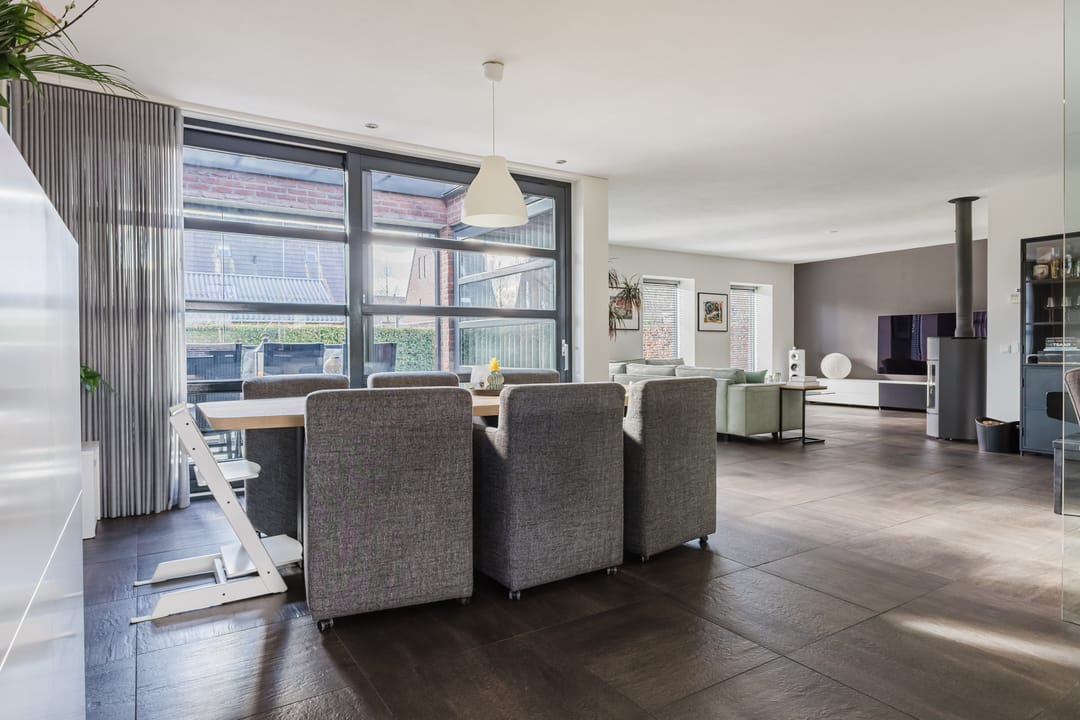 Foto 23 van Nienke van Hichtumweg 36