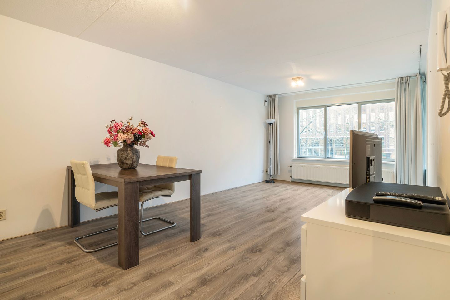 Foto 5 van Willem Molenbroekplein 8