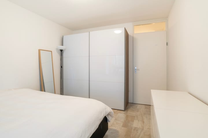 Foto 15 van Willem Molenbroekplein 8