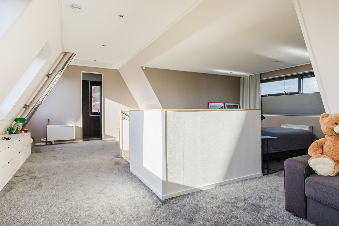 Foto 55 van Nienke van Hichtumweg 36