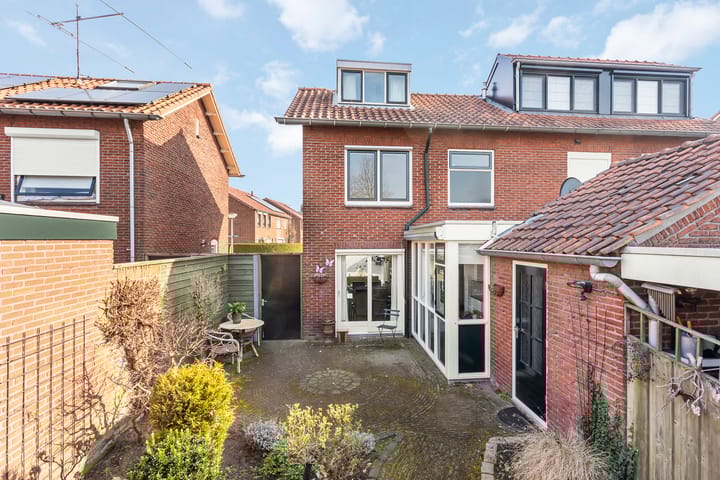 Foto 17 van Trompstraat 18