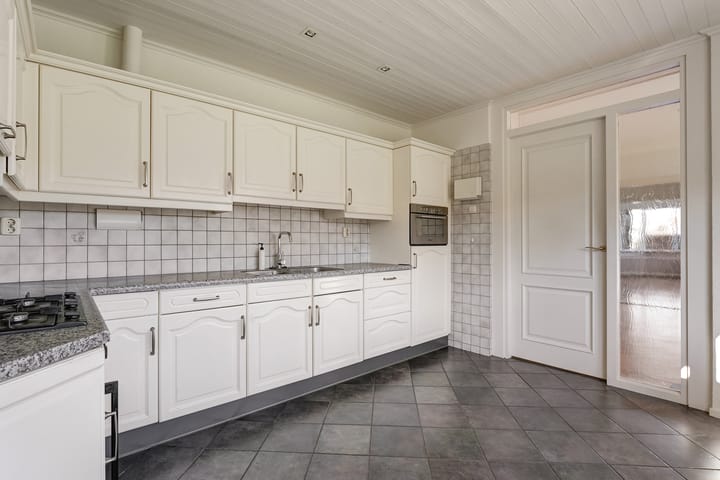 Foto 24 van Stationsstraat 17