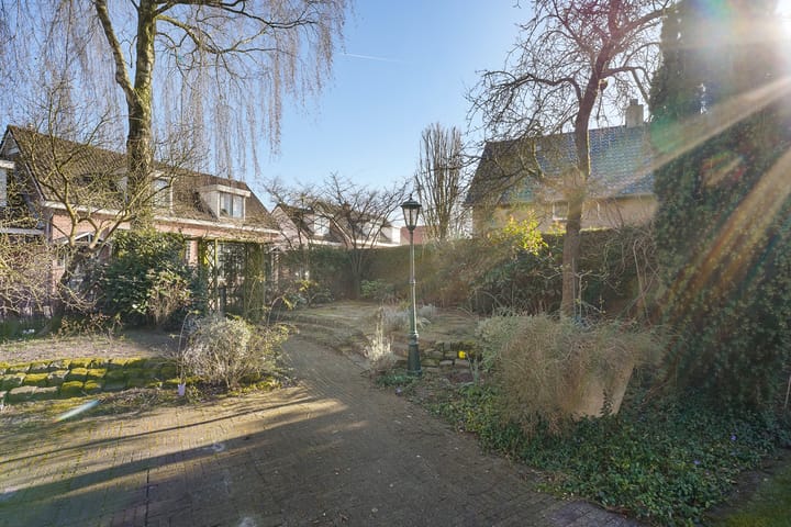 Foto 66 van Stationsstraat 17