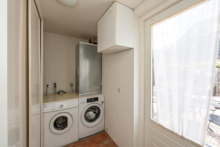 Foto 16 van Prins Hendrikstraat 17