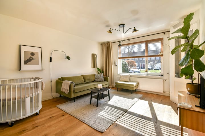 Foto 9 van Meteorenweg 86