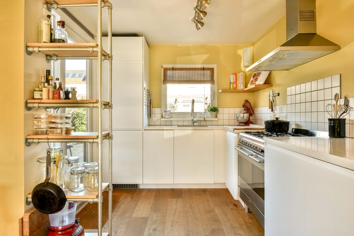 Foto 12 van Meteorenweg 86