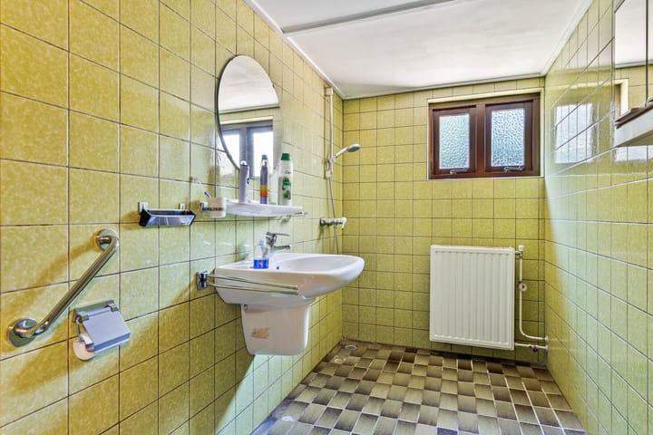 Foto 15 van Dikbroeken 9