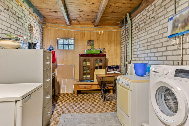 Foto 18 van Dikbroeken 9