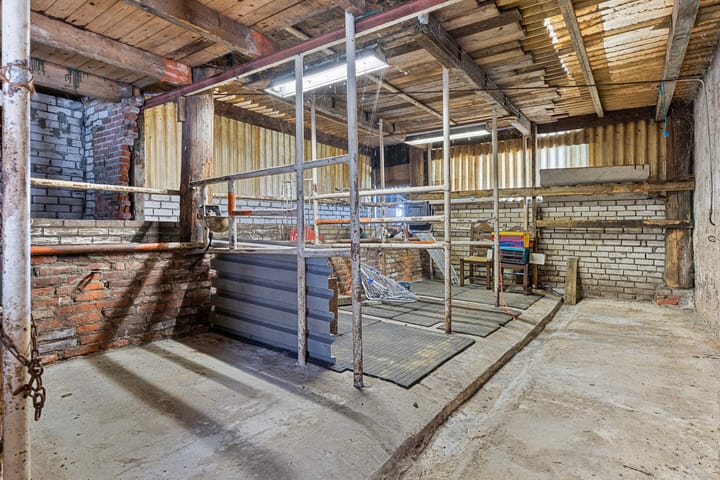 Foto 23 van Dikbroeken 9