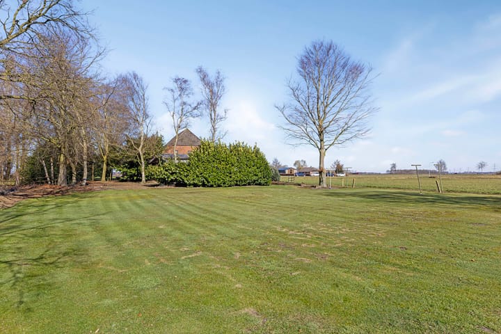 Foto 27 van Dikbroeken 9