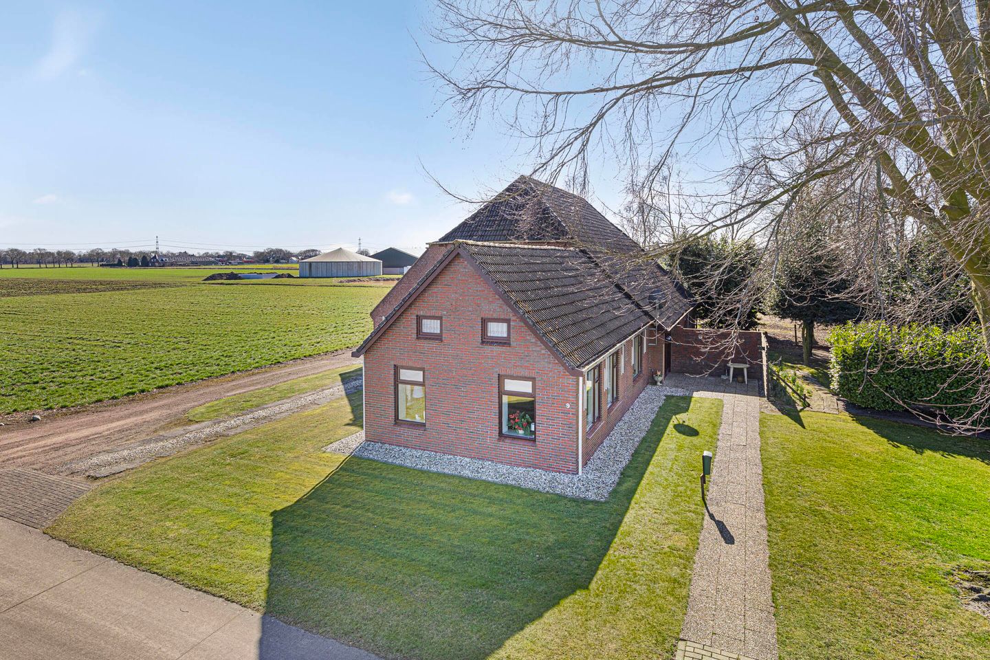 Foto 34 van Dikbroeken 9