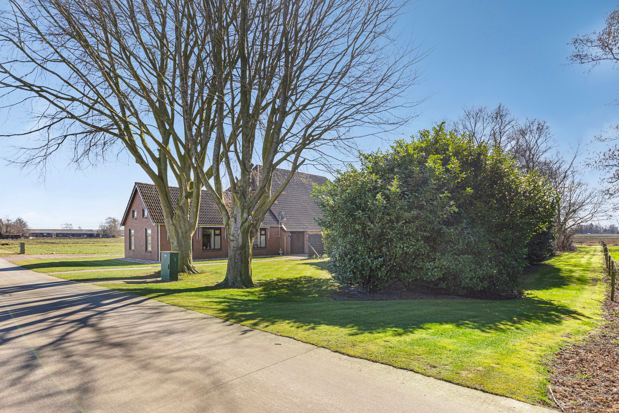 Foto 36 van Dikbroeken 9