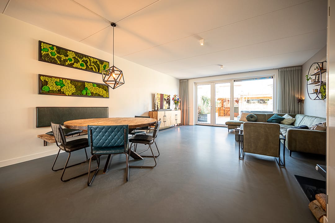 Foto 2 van Honderdspint 22