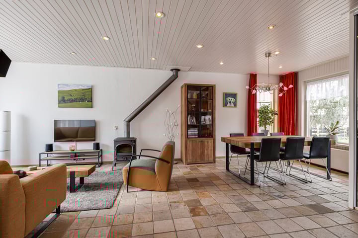 Foto 13 van J.D. van Leeuwenstraat 13