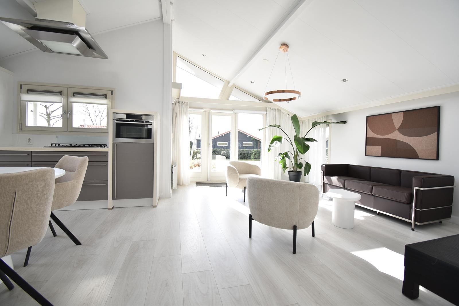 Foto 6 van Oude Zeedijk 1-49