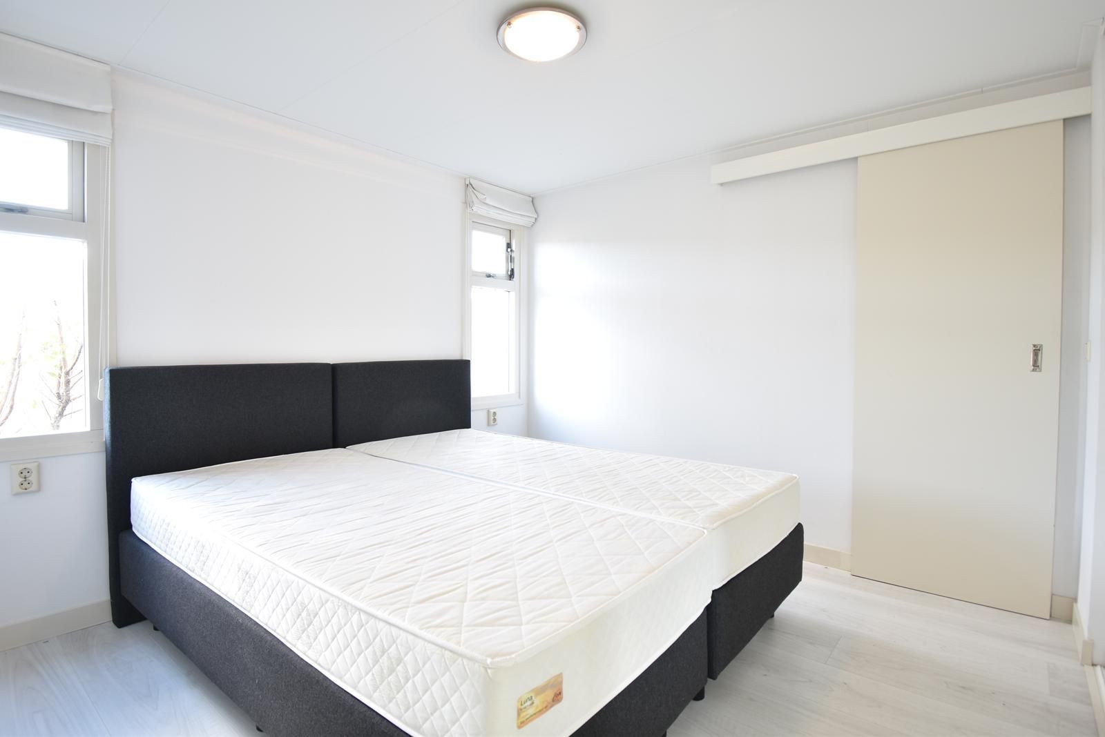 Foto 12 van Oude Zeedijk 1-49