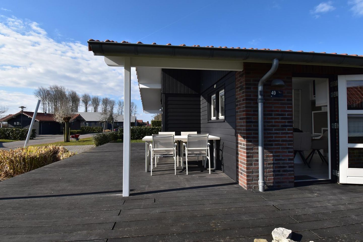 Foto 20 van Oude Zeedijk 1-49