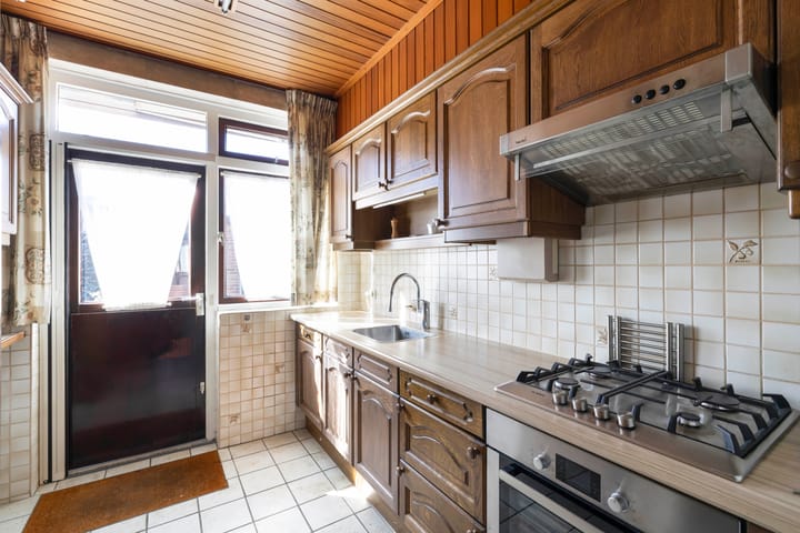 Foto 10 van Edisonstraat 30