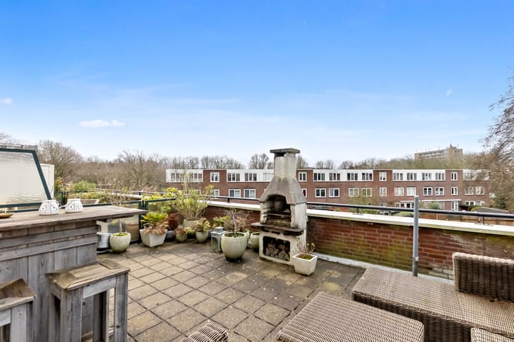 Foto 18 van Gerrit van der Veenlaan 146