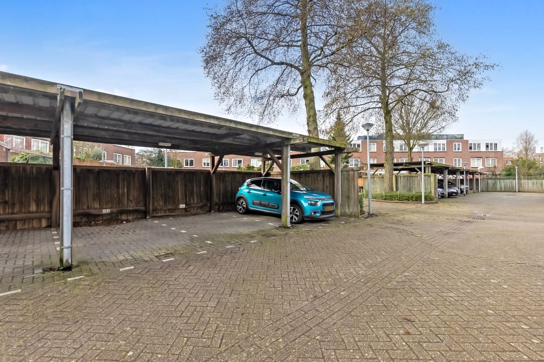 Photo 38 of Gerrit van der Veenlaan 146