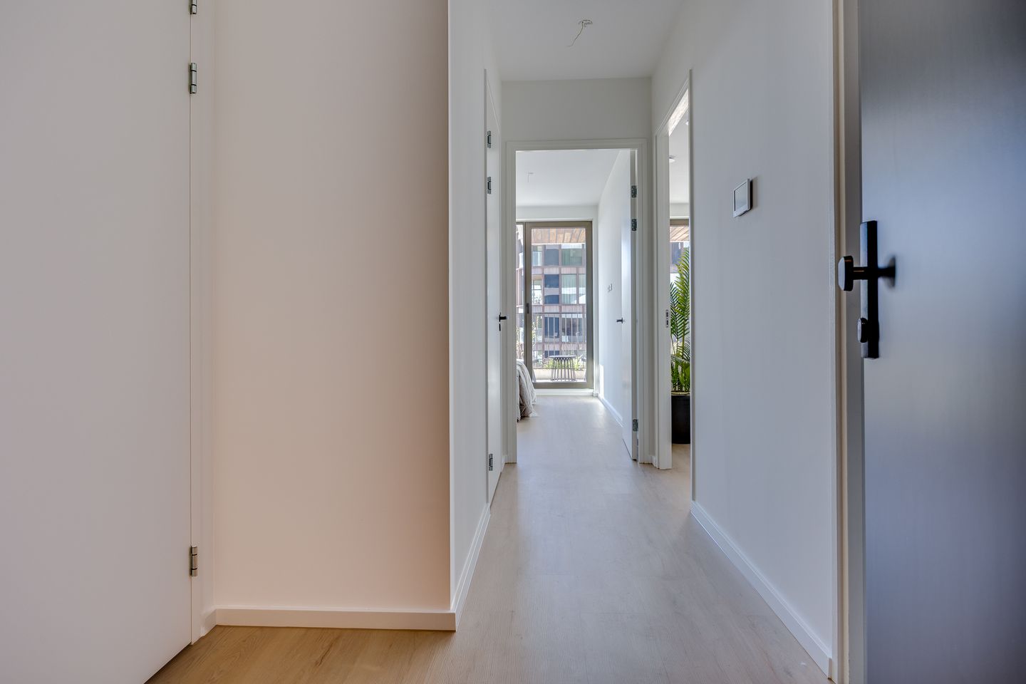 Photo 4 of Hoola van Nootenstraat 277